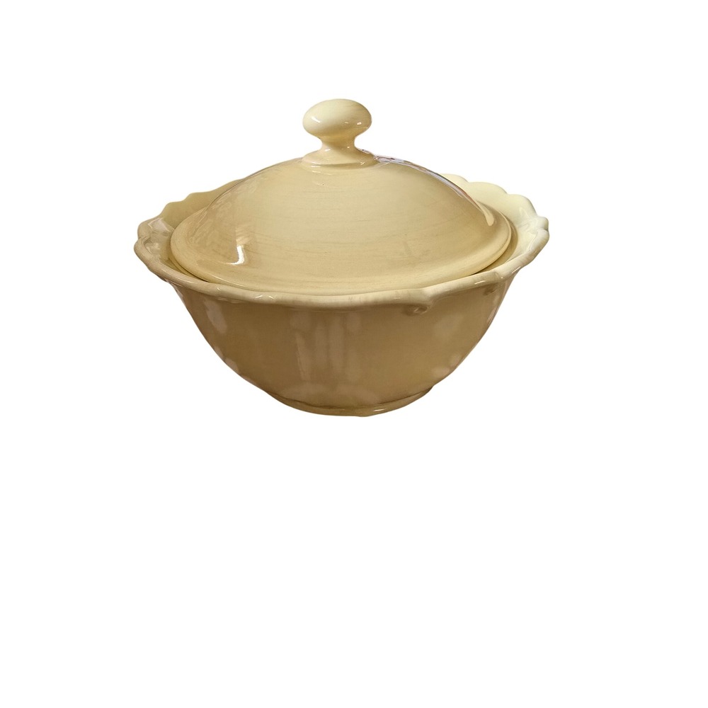 CorningWare French 2 Qt Round Casserole Dish with Lid Stoneware Fluted Bowl